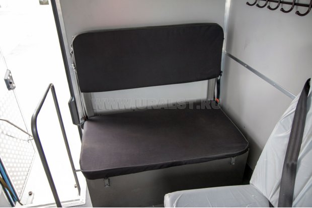 Диван рундук