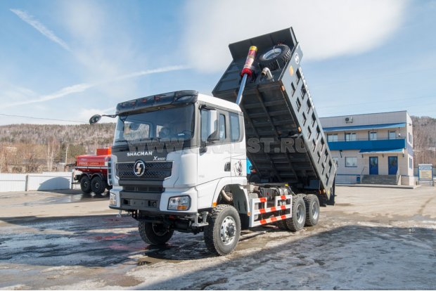 Самосвал SHACMAN (ШАКМАН) SX32586V385 (6X6) 