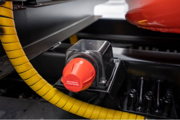 Выключатель аккумуляторных батарей по ДОПОГ