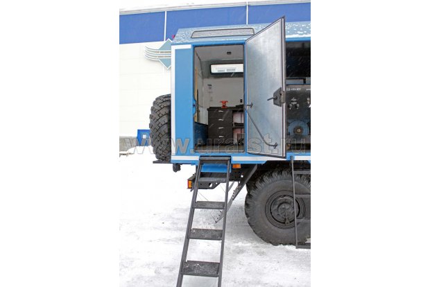 Выдвижной трап