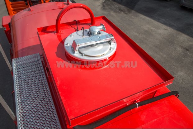 Заливная горловина