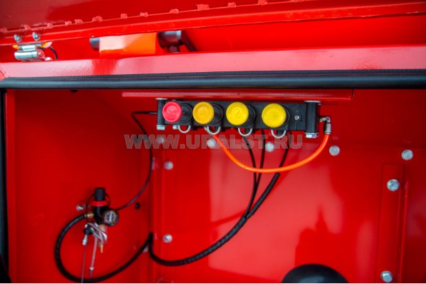 Пневмоуправление донным клапаном