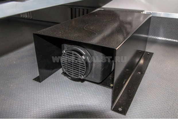 Автономный воздушный отопитель вахтового автобуса