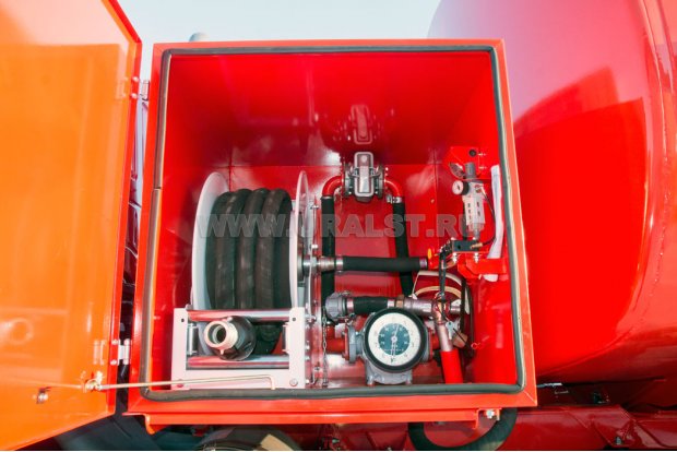 Узел выдачи топлива