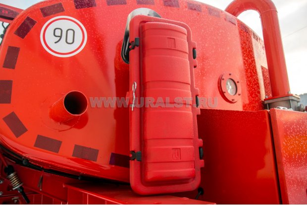 Пенал для огнетушителя