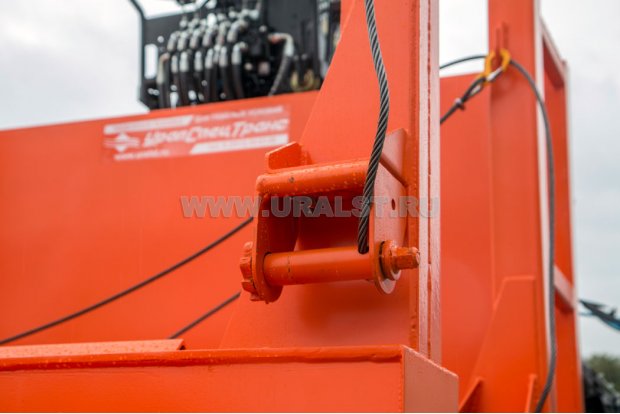 Трещетка с тросом для увязки леса