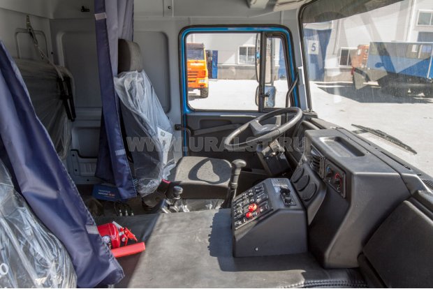 Кабина водителя