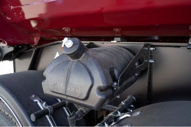 Умывальник с дозатором под жидкое мыло