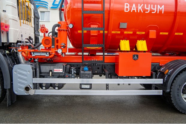 Боковая защита