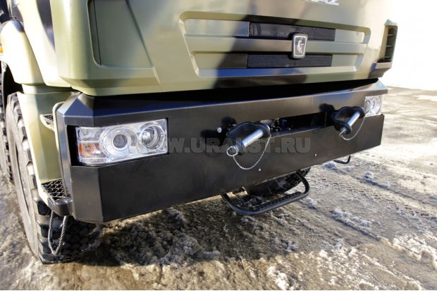 Металлический бампер