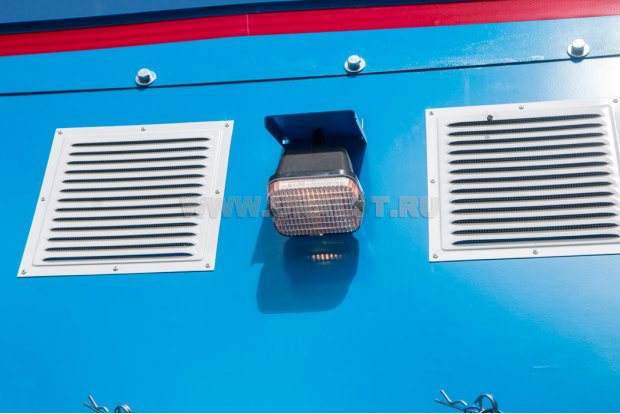 Фара прожектор для освещения рабочей области