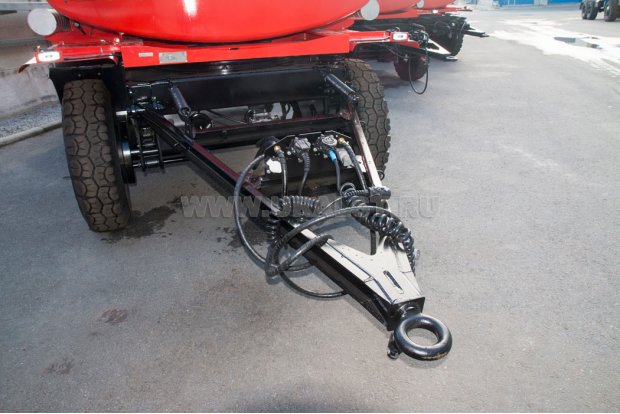 Дышло прицепа