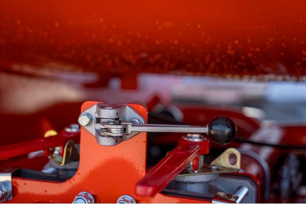 Рычаг управления донным клапаном