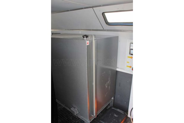 Емкости для масла Фургон Маслостанция