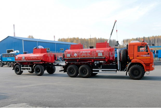 Автотопливозаправщик АТЗ-11-2 УСТ-5453