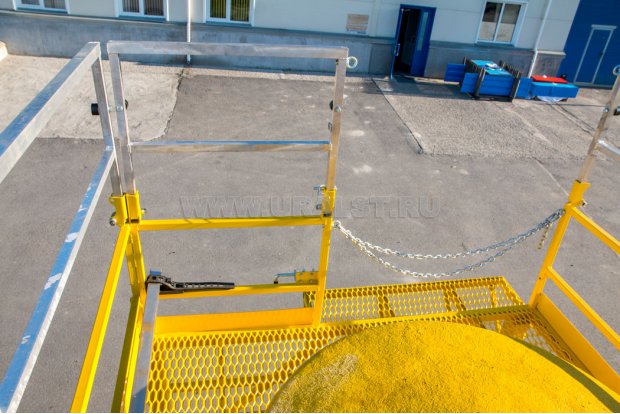 Площадка обслуживания цистерны