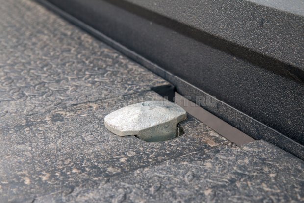 Фитинги для фиксации контейнер-цистерны