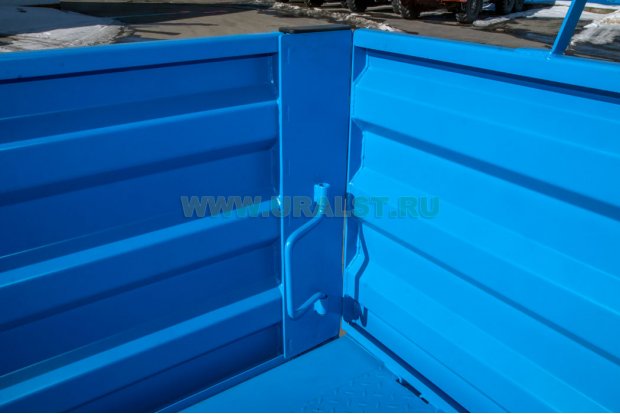 Ручка на борту