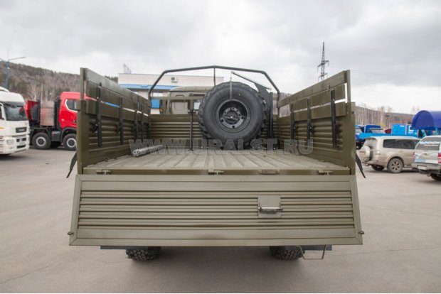 Бортовая платформа