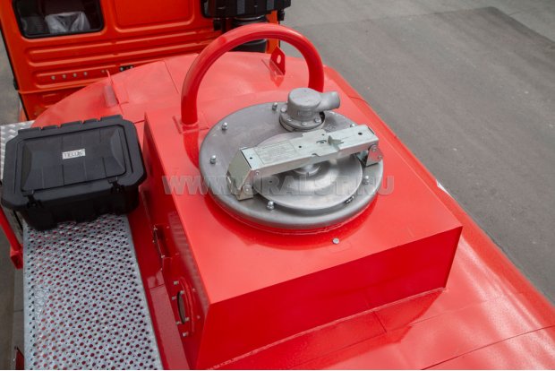 Заливная горловина