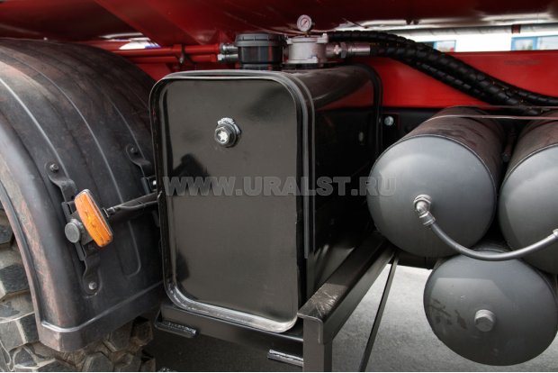 Бак гидросистемы