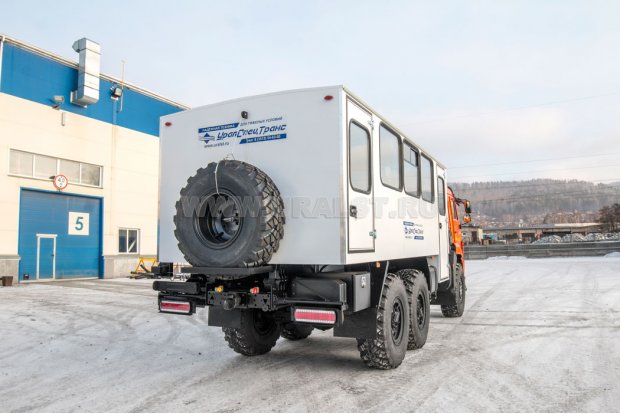 Автобус вахтовый 22 комфорт УСТ 54535 Камаз 43118-50