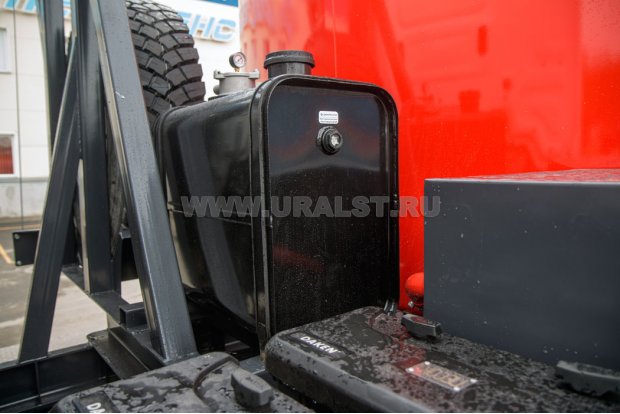 Гидробак системы