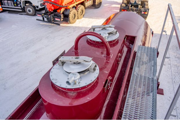 Заливные горловины