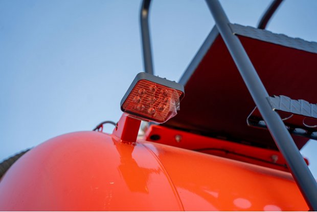 Фара-прожектор