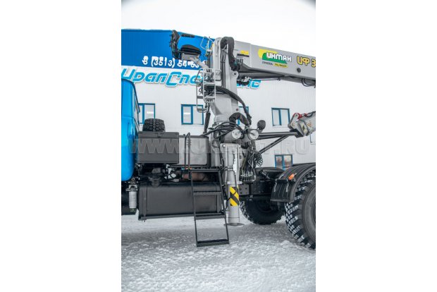 Лестница для подъема на колонну КМУ ИФ-300