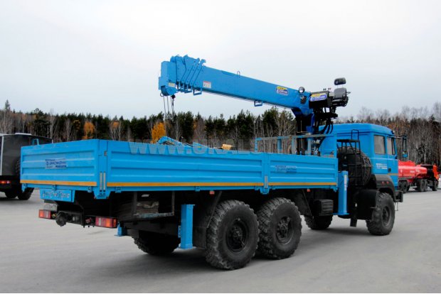 Бортовой Урал 4320-82МА12 с КМУ DONGYANG SS1926