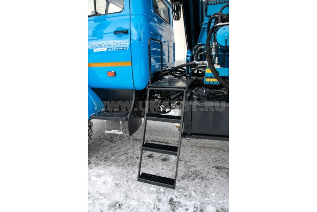 Лестница выдвижная