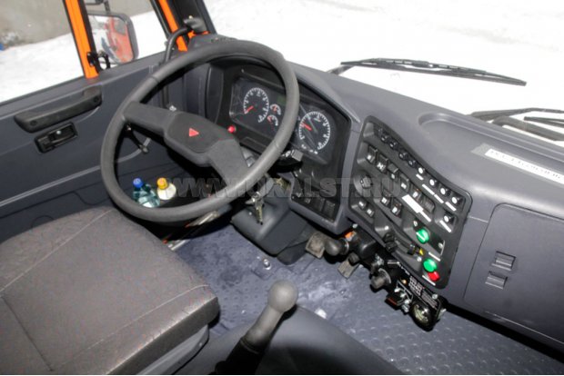 Приборная панель