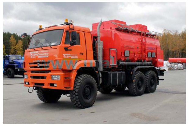 Автотопливомаслозаправщик