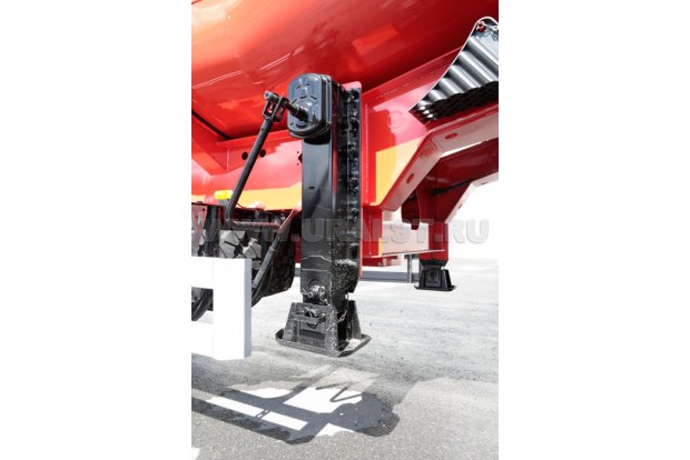 Опорное устройство полуприцепа