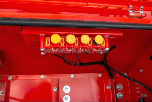 Блок пневмоуправления донными клапанами