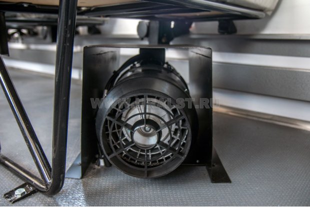 Автобус вахтовый 28 базовая УСТ 54535 Камаз 43118-50