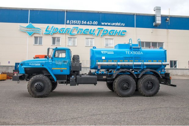 автоцистерна для воды АЦВ-12 УСТ 5453 Урал 4320
