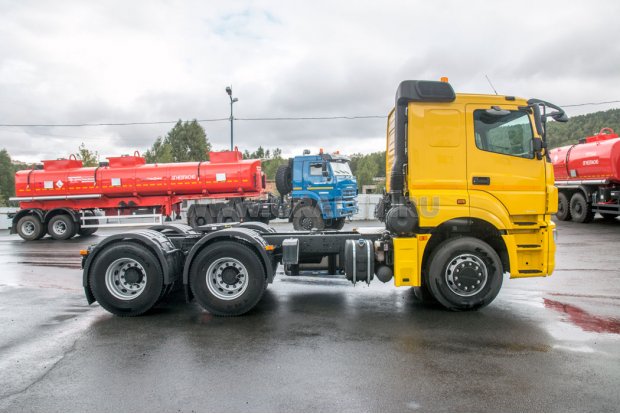 Седельный тягач Камаз 65206-007-87