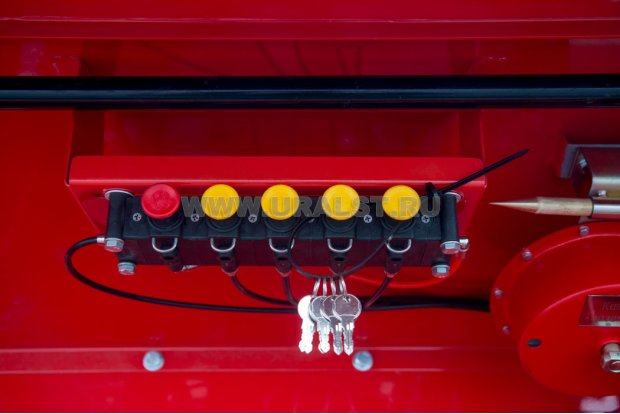 Блок пневмоуправления донными клапанами