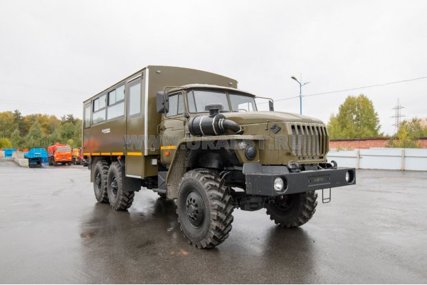 Автобус вахтовый Урал 32551-0013-61Е5