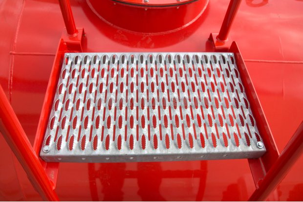 Площадка обслуживания цистерны