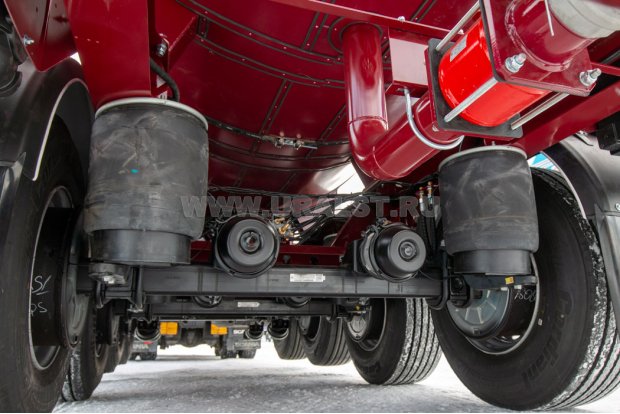 Пневматическая подвеска полуприцепа