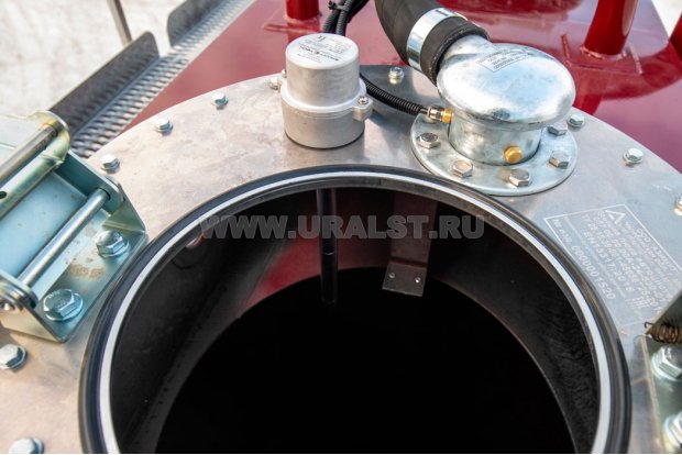 Датчик уровня, дыхательный клапан