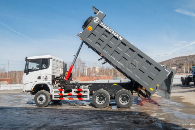 Самосвал SHACMAN (ШАКМАН) SX32586V385 (6X6) 