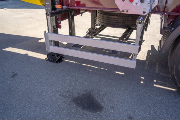 Боковая защита