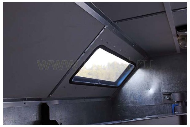 Окно передвижной мастерской Камаз