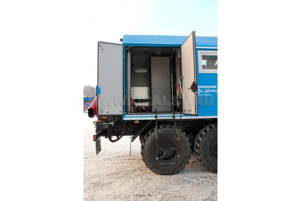 Лестница грузового отсека