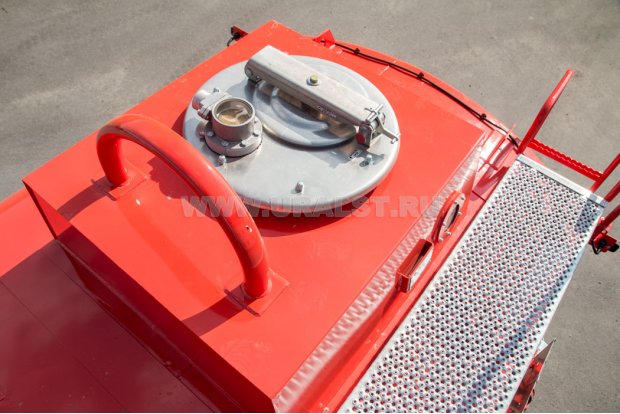 Заливная горловина