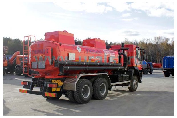 Автотопливозаправщик